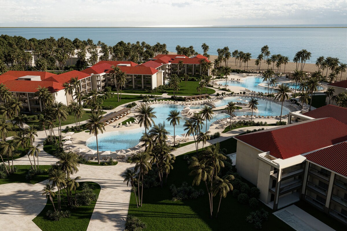 5 outdoor pools, pool umbrellas, sun loungers - Hyatt Vivid Punta Cana - All Inclusive - Adults Only (Punta Cana)