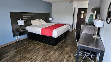 Classic Room, 1 King Bed