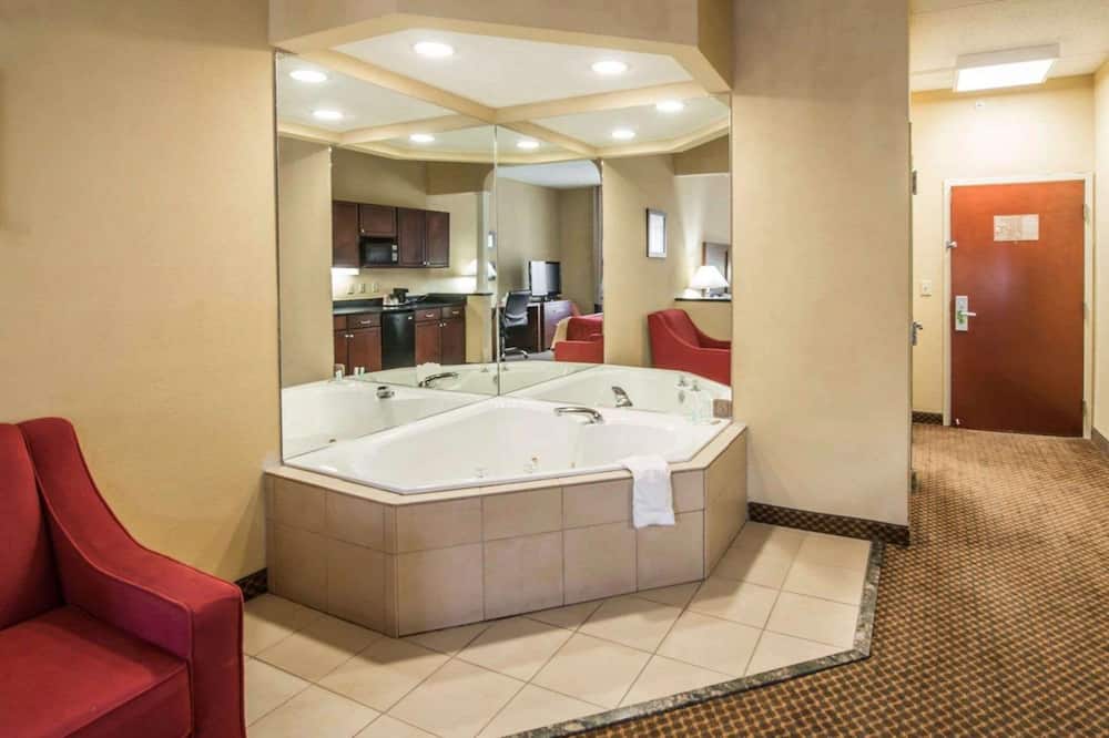 Comfort Inn & Suites Morganton South