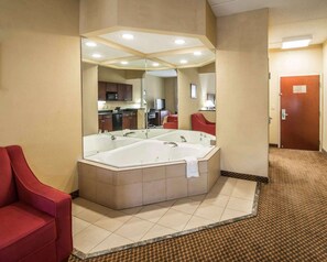 Premium bedding, pillow-top beds, in-room safe, desk
