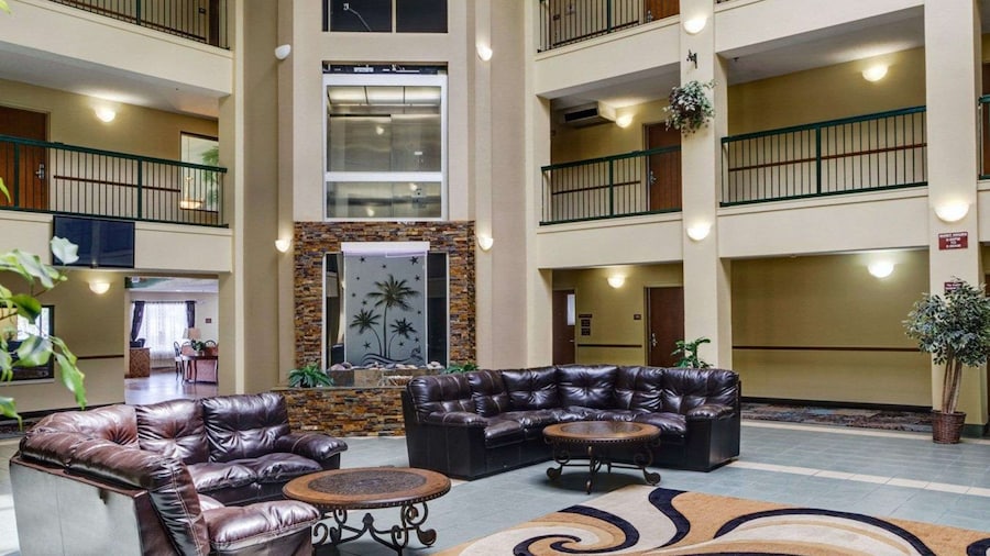 Quality Suites Baton Rouge East - Denham Springs