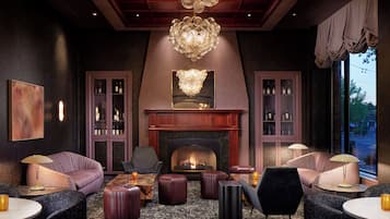 Bar (in der Unterkunft)