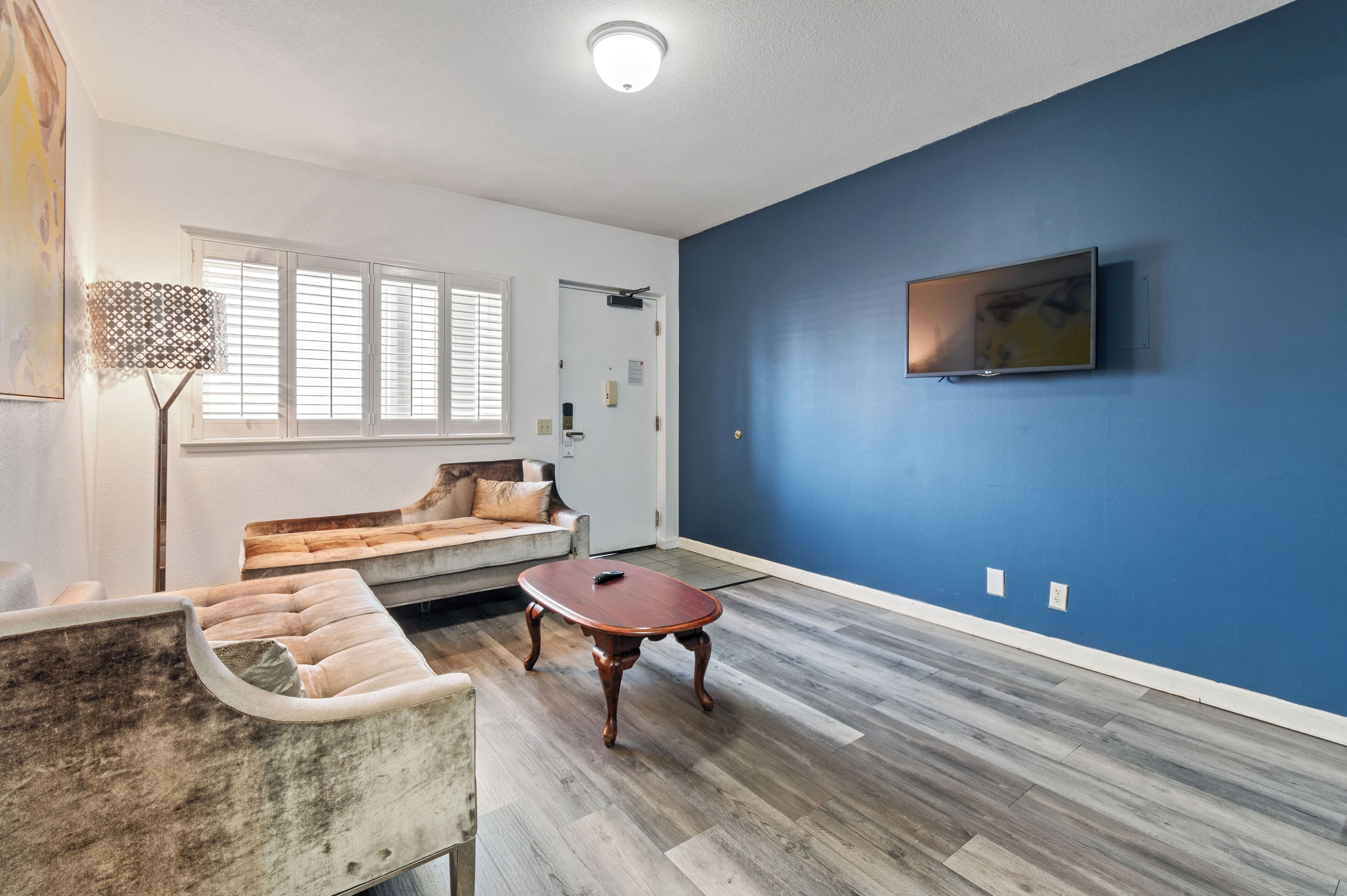 Foto - Lions Gate Hotel