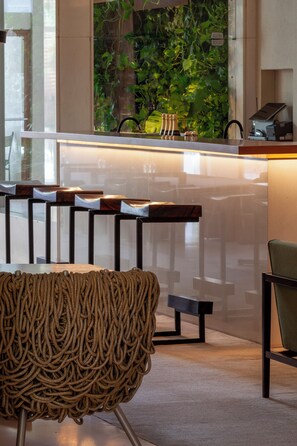 Bar (on property) - Hotel Emiliano (São Paulo)