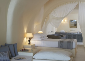 Canava Suite (shared jetted tub) Garden View | 1 bedroom, Egyptian cotton sheets, premium bedding, down comforters - Zannos Melathron (Santorini)