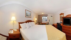 Standard Room, 1 King Bed | Desk, iron/ironing board, free WiFi, bed sheets