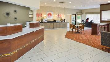 فطور أوروبي مجانًا يوميًا