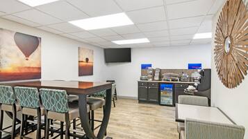 รวมอาหารเช้าแบบคอนติเนนทัล ทุกวัน