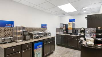 Free daily continental breakfast