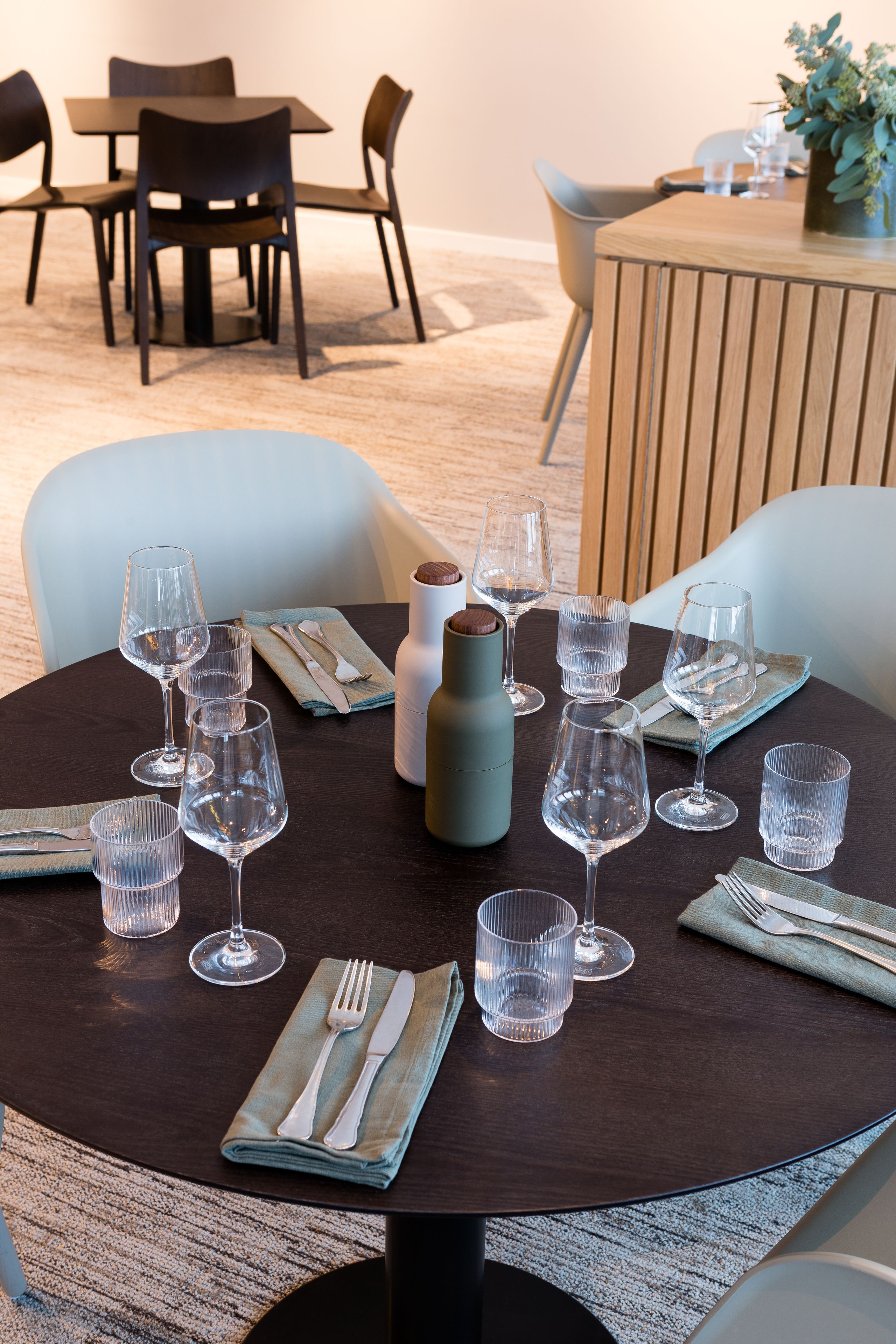 lunch and dinner served, regional cuisine