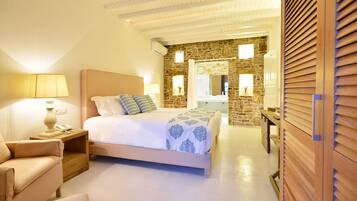 Signature Suite Sea View, Jetted Tub