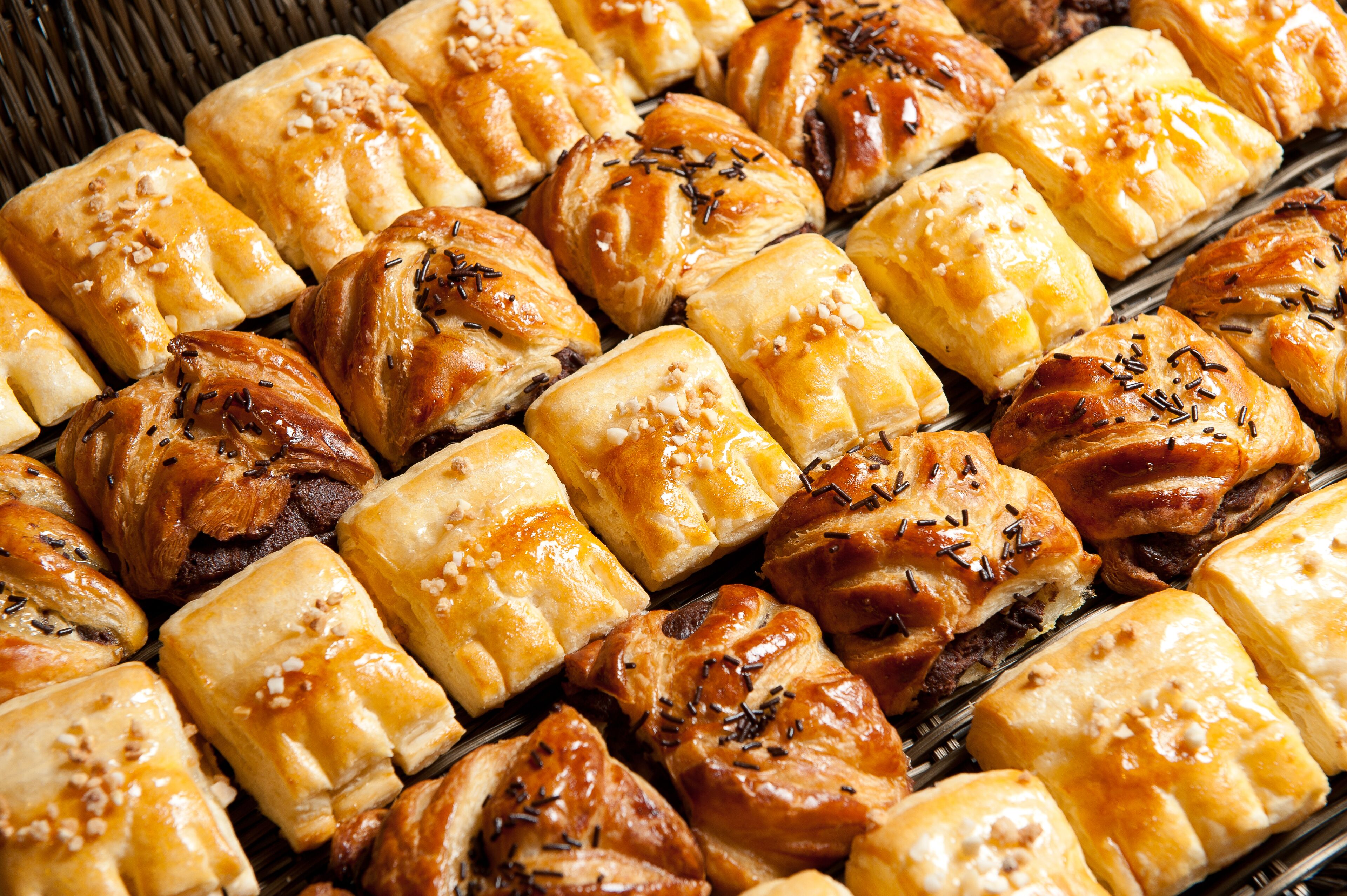 daily buffet breakfast (eur 19 per person)