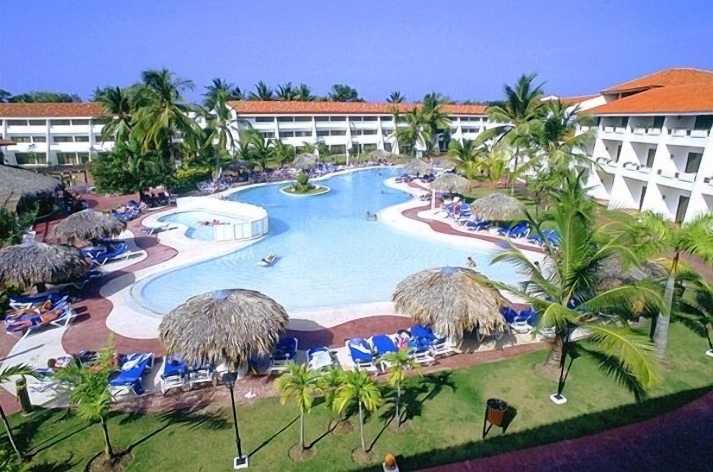 Außenpool. Occidental Allegro Playa Dorada All Inclusive