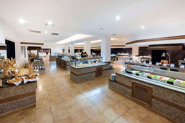 Desayuno buffet incluido todos los días