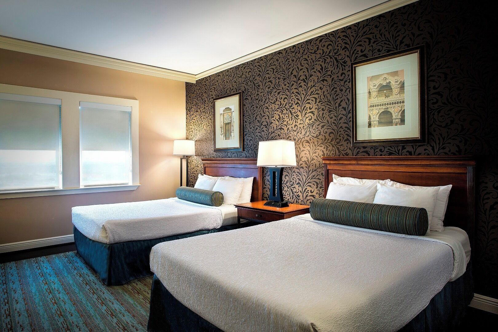 Quarto, 2 camas de casal, para não fumantes (H-Level) | Roupas de cama premium, camas Tempur-Pedic, cofres nos quartos