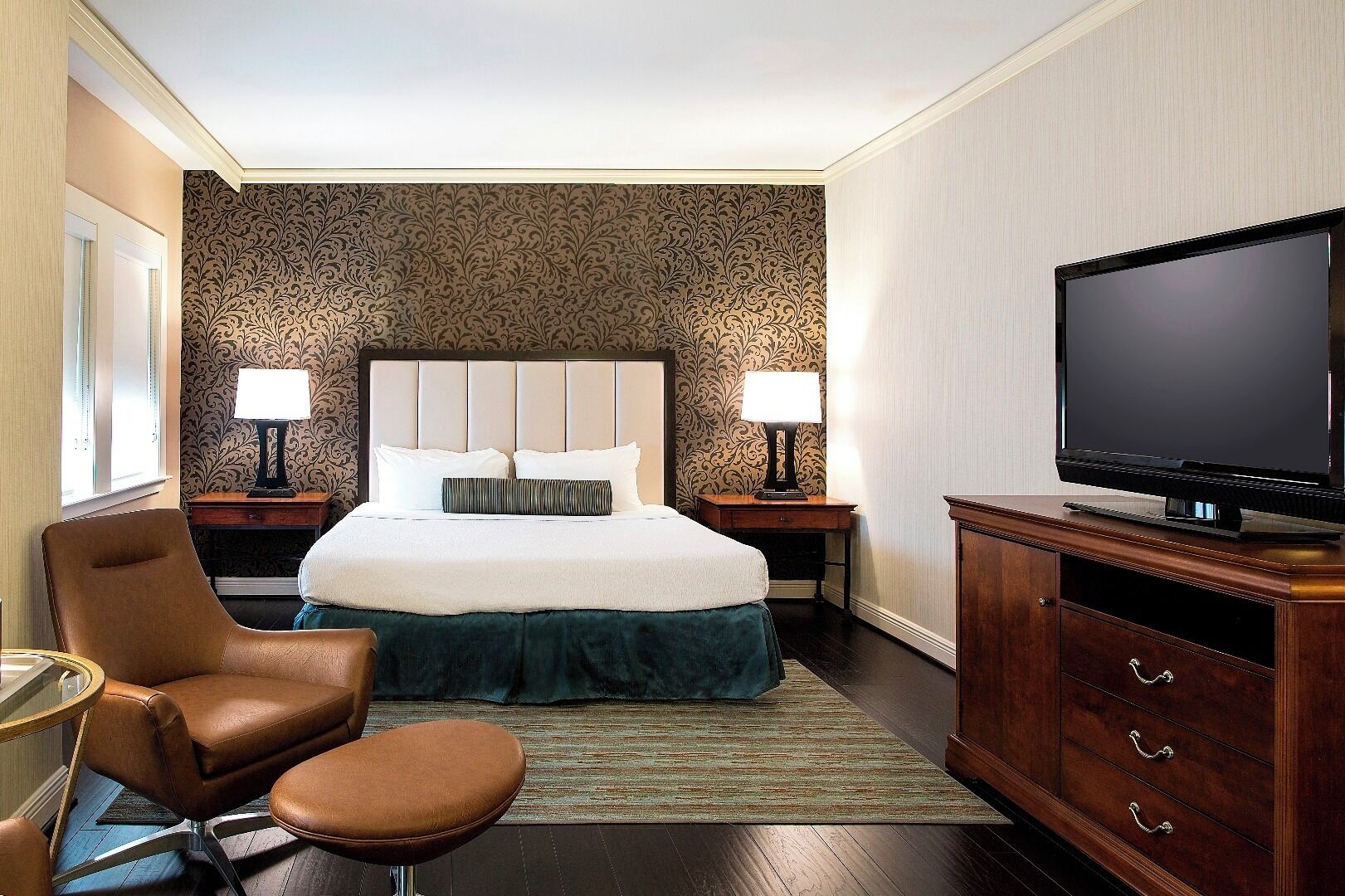 Quarto, 1 cama King, para não fumantes (H-Level) | Roupas de cama premium, camas Tempur-Pedic, cofres nos quartos