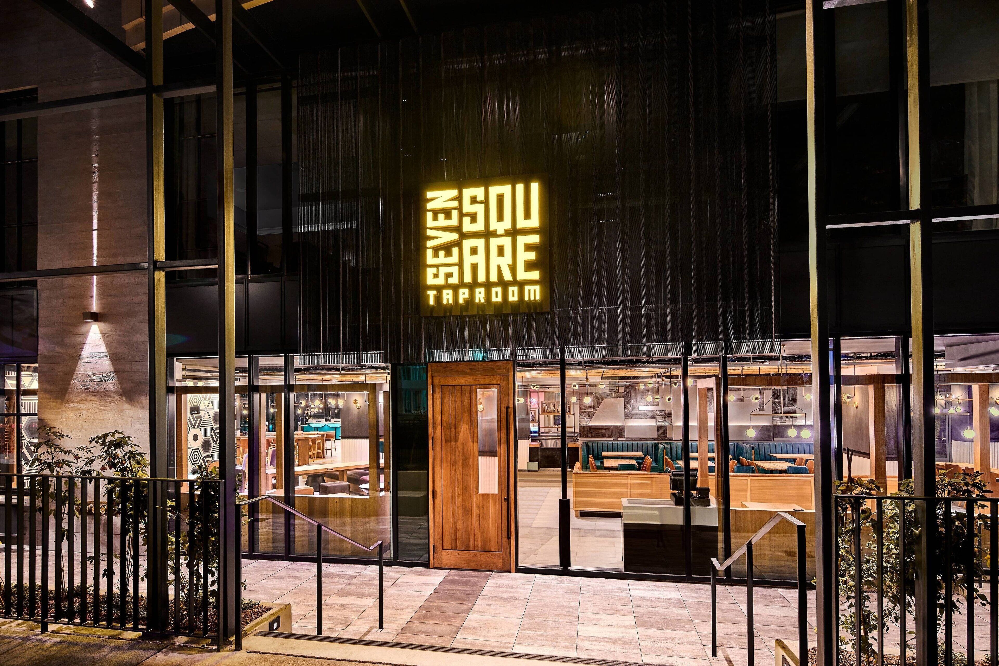 breakfast and dinner served, american cuisine