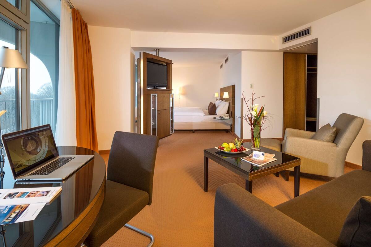 junior suite | hypo-allergenic bedding, down duvets, minibar, in-room safe