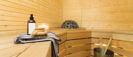 Sauna seca, sauna a vapor