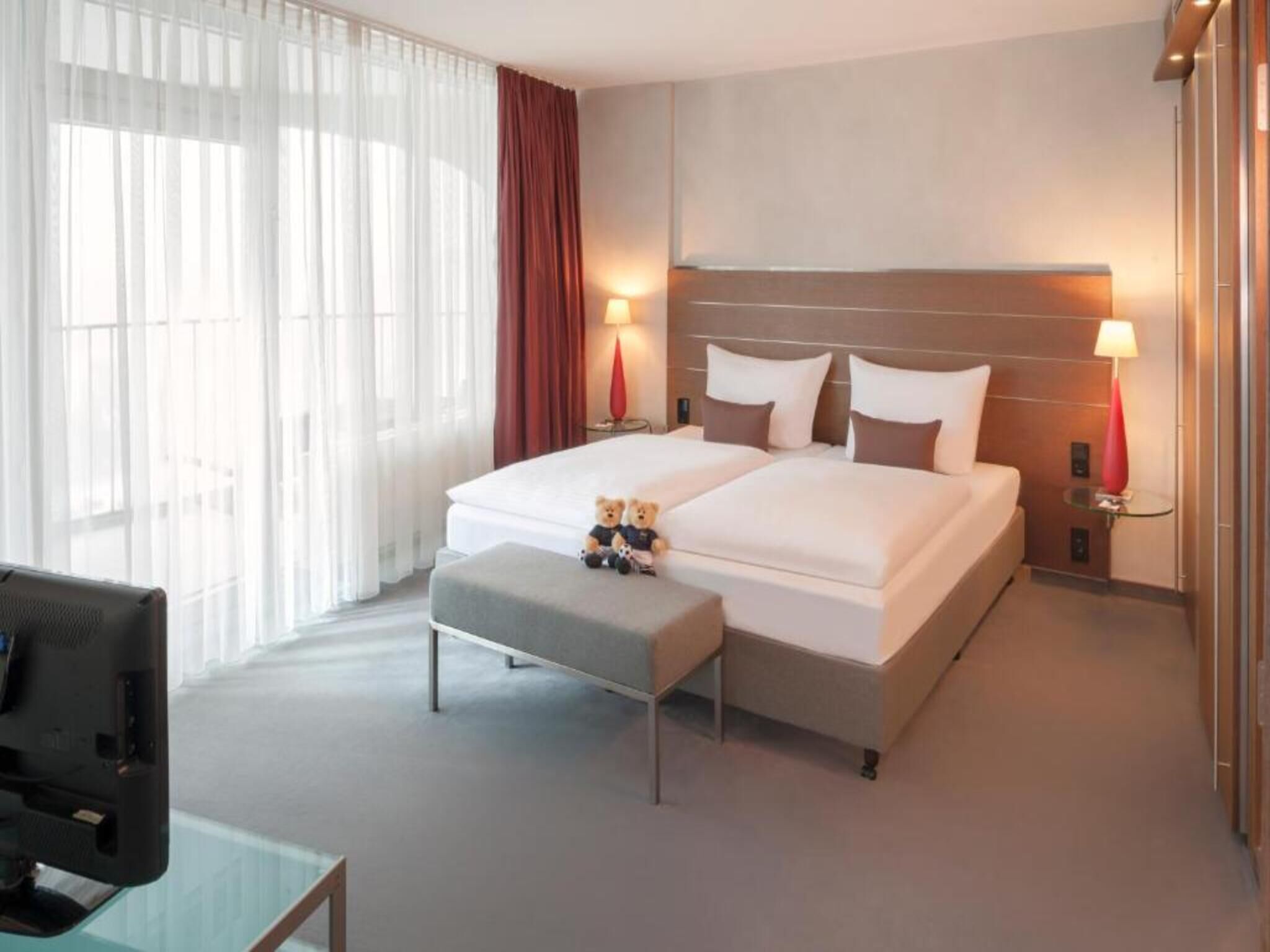 Superior Double Room (Floors 10-11)