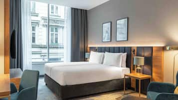 Habitación Premium, 1 cama de matrimonio grande | Caja fuerte, escritorio, espacio para trabajar con un portátil