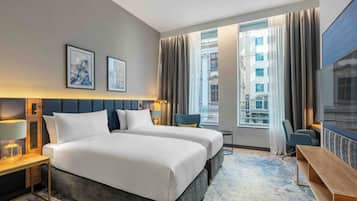 Classic Room, 2 Twin Beds | In-room safe, desk, laptop workspace, soundproofing