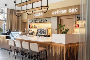 Bar (in der Unterkunft)