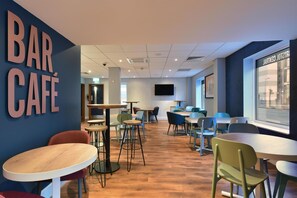 Bar (en la propiedad)