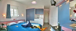 Studio de base | 1 chambre, minibar, coffre-fort, bureau