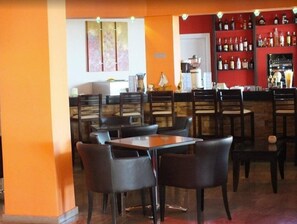 Bar (in der Unterkunft)