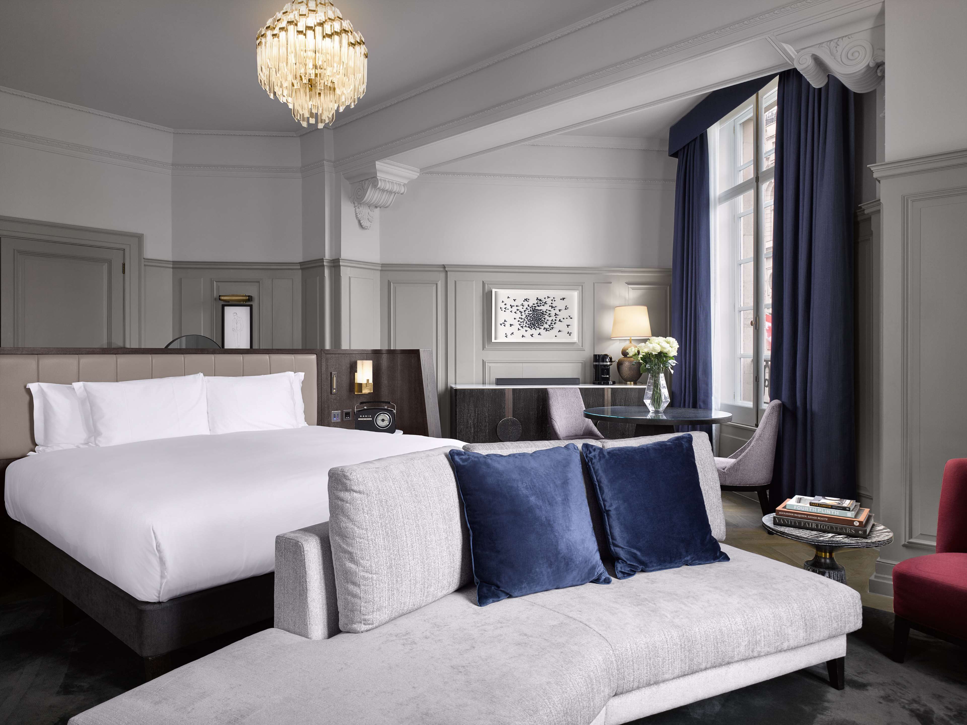 signature suite | minibar