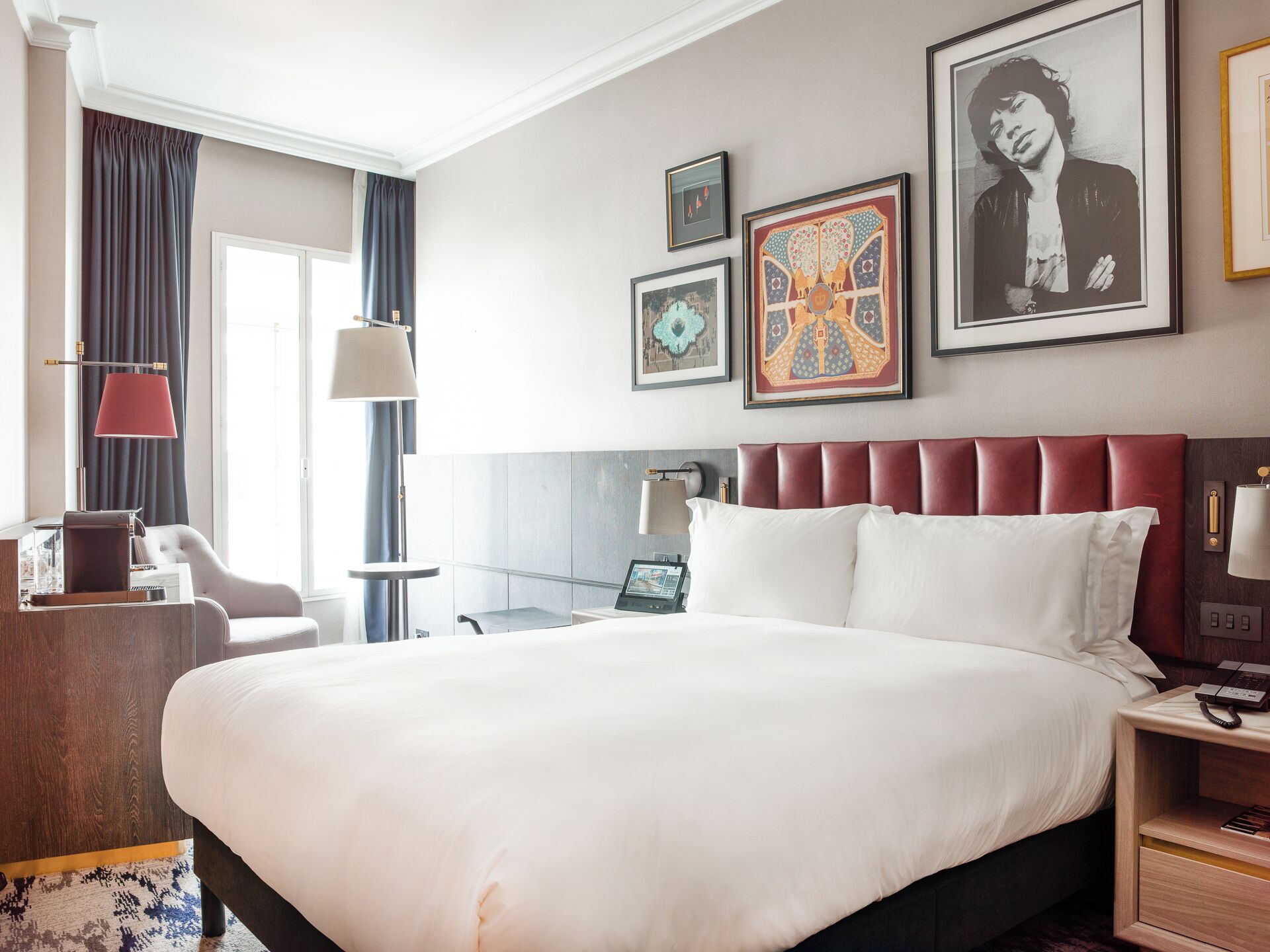 Egyptian cotton sheets, premium bedding, free minibar, in-room safe