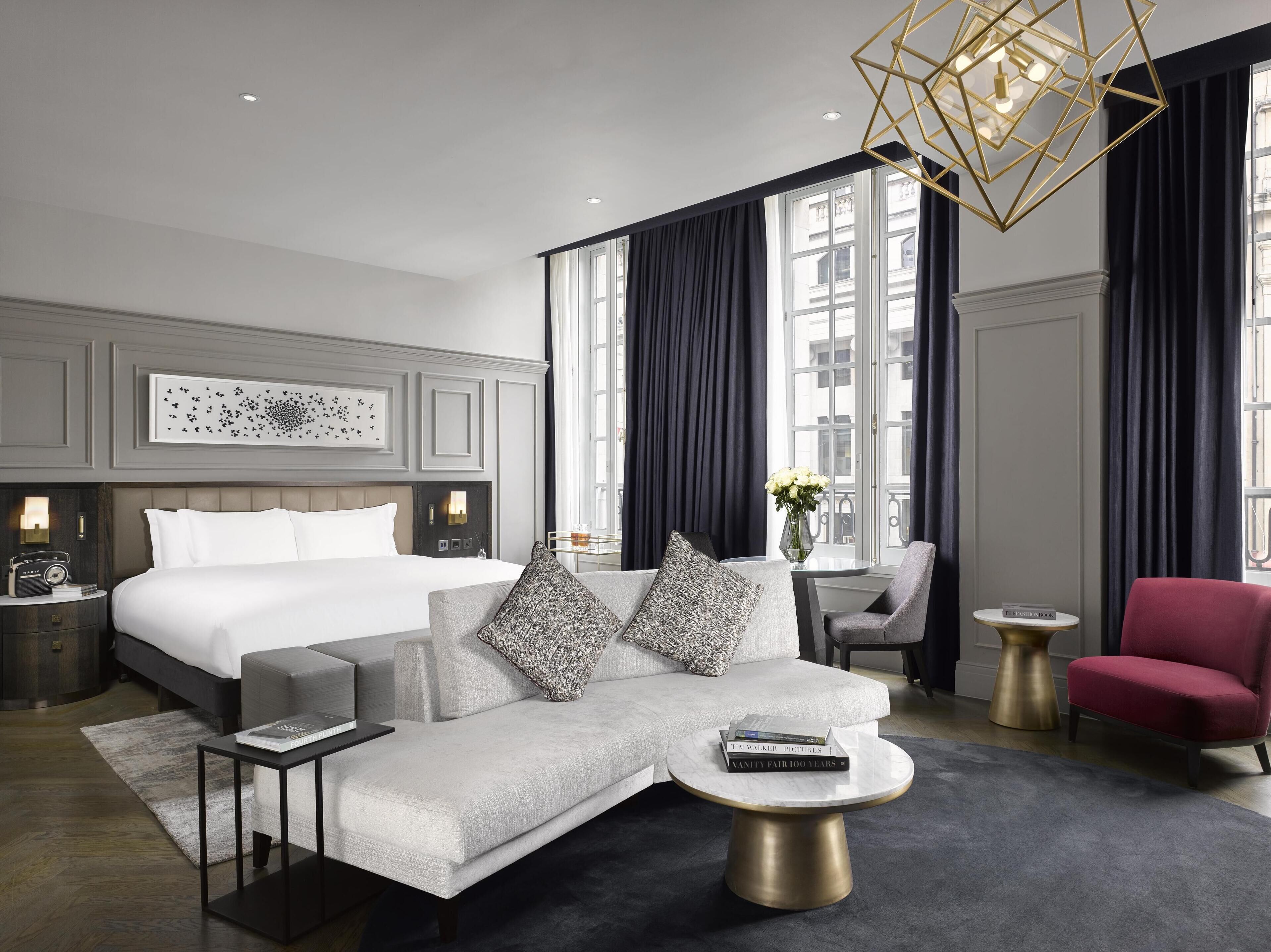 Suite (Landseer) | Living area