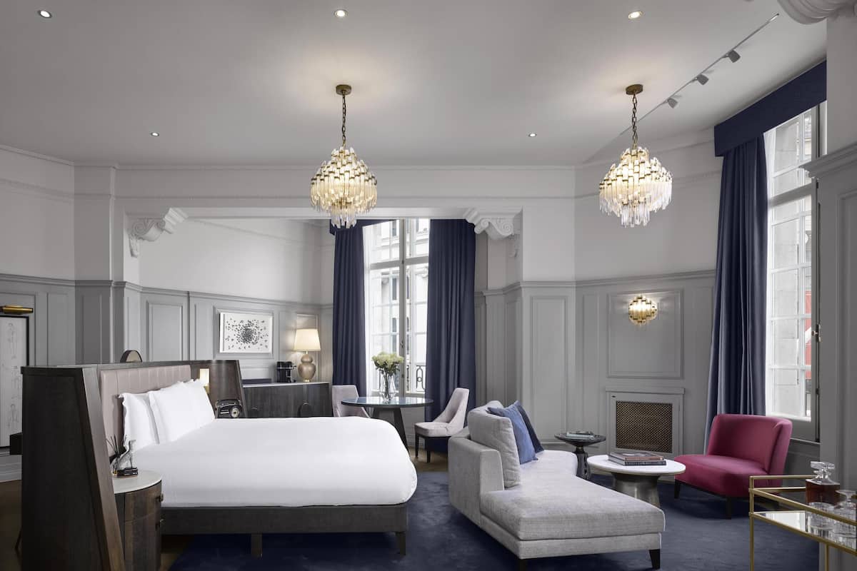 Suite (Landseer) | Area keluarga