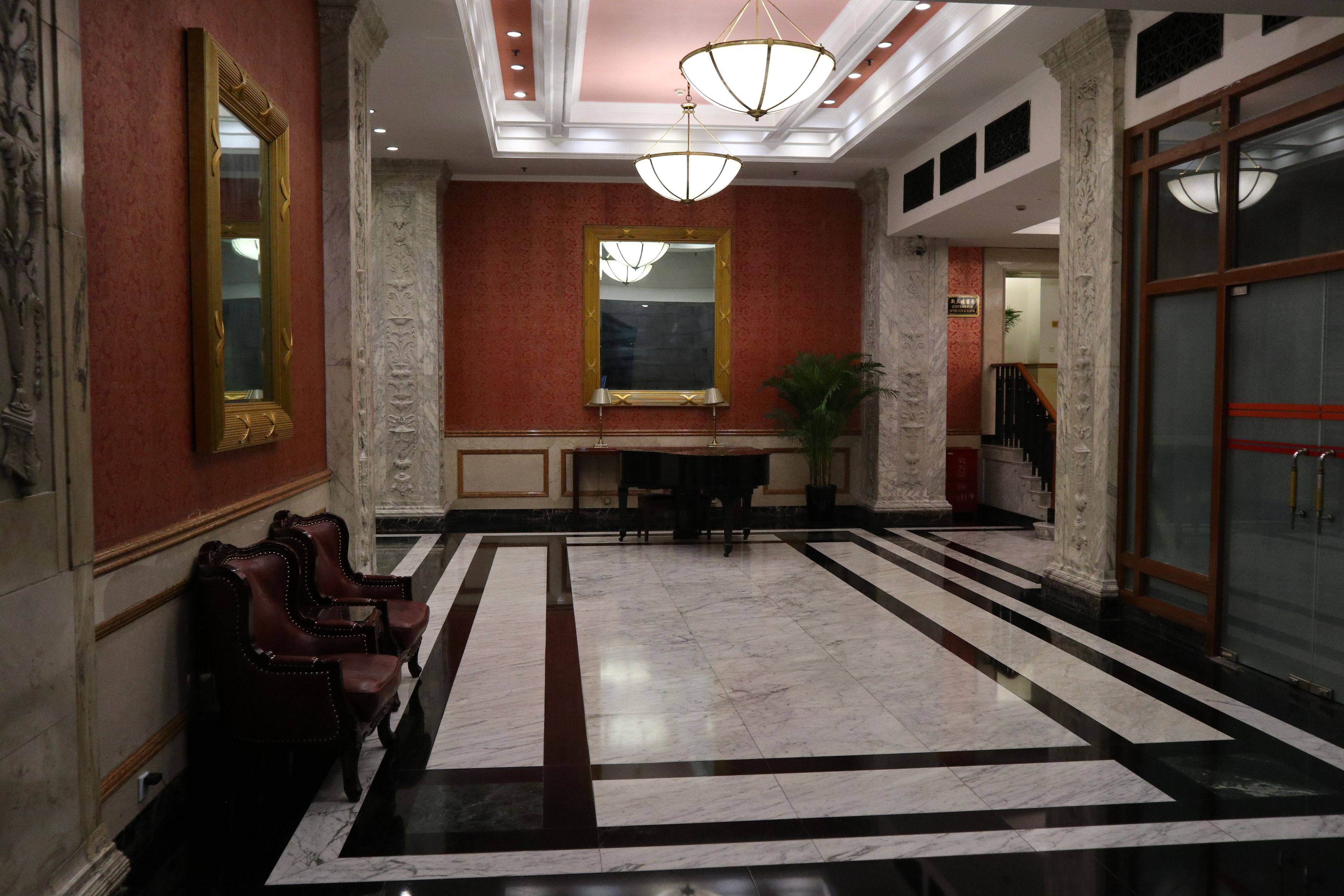 Photo - Pacific Hotel