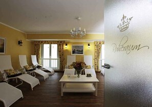 Body treatments, aromatherapy, body scrubs, facials, 4 treatment rooms - Ringhotel Schloss Tangermuende (Tangermuende)