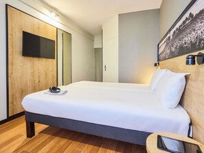 Habitación estándar, 2 camas individuales | Ropa de cama de alta calidad, escritorio, wifi gratis y ropa de cama