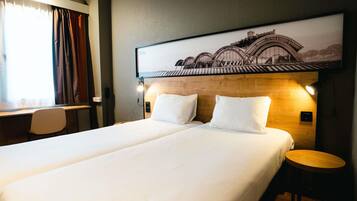 Premium bedding, desk, free WiFi, bed sheets