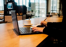 Bar (en el alojamiento)