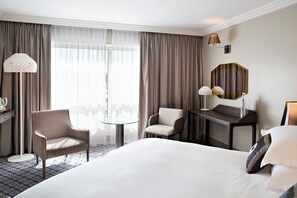 Down comforters, Select Comfort beds, minibar, in-room safe