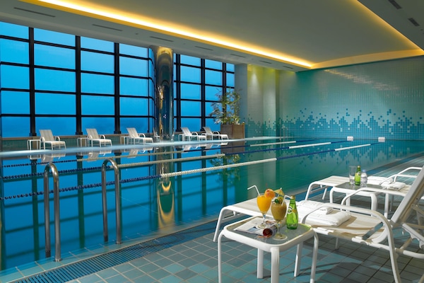 Una piscina techada