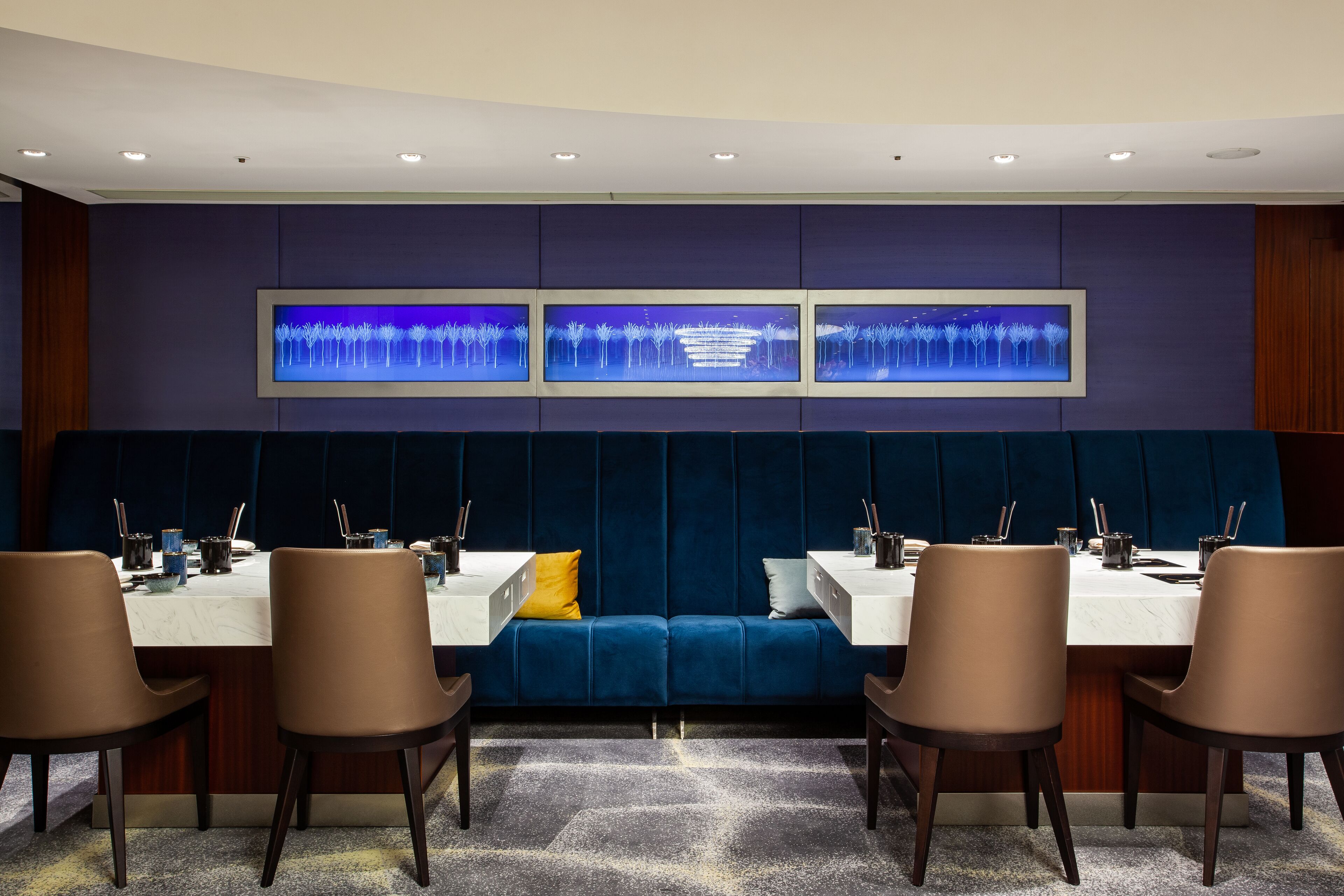 5 restaurants, breakfast, lunch, dinner served; chinese cuisine