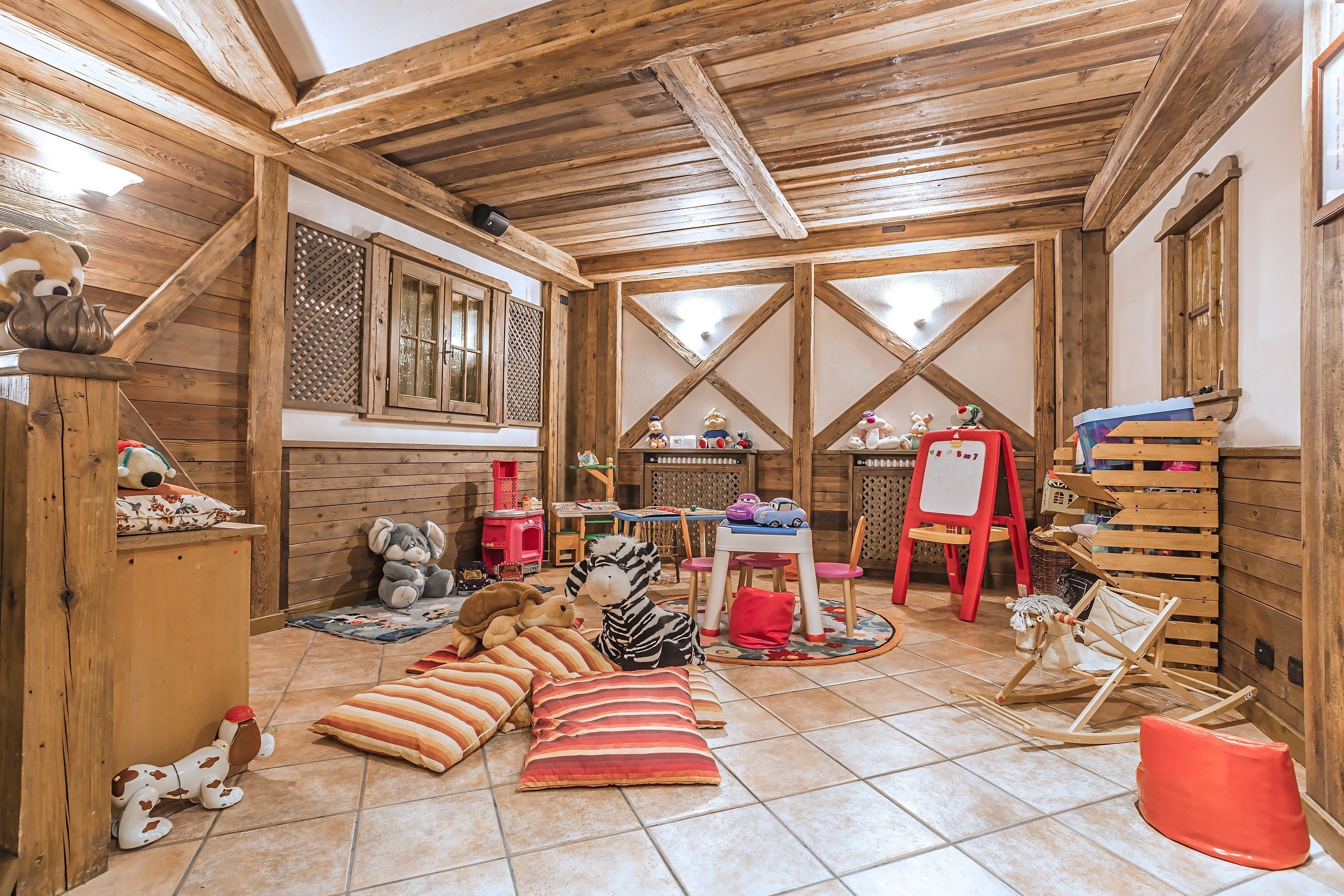 children’s play area – indoor