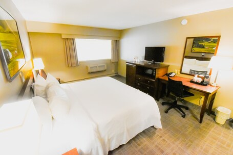 Canad Inns Destination Centre Polo Park - Image 52