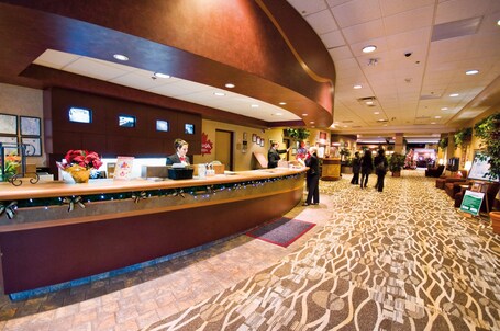 Canad Inns Destination Centre Polo Park - Image 4