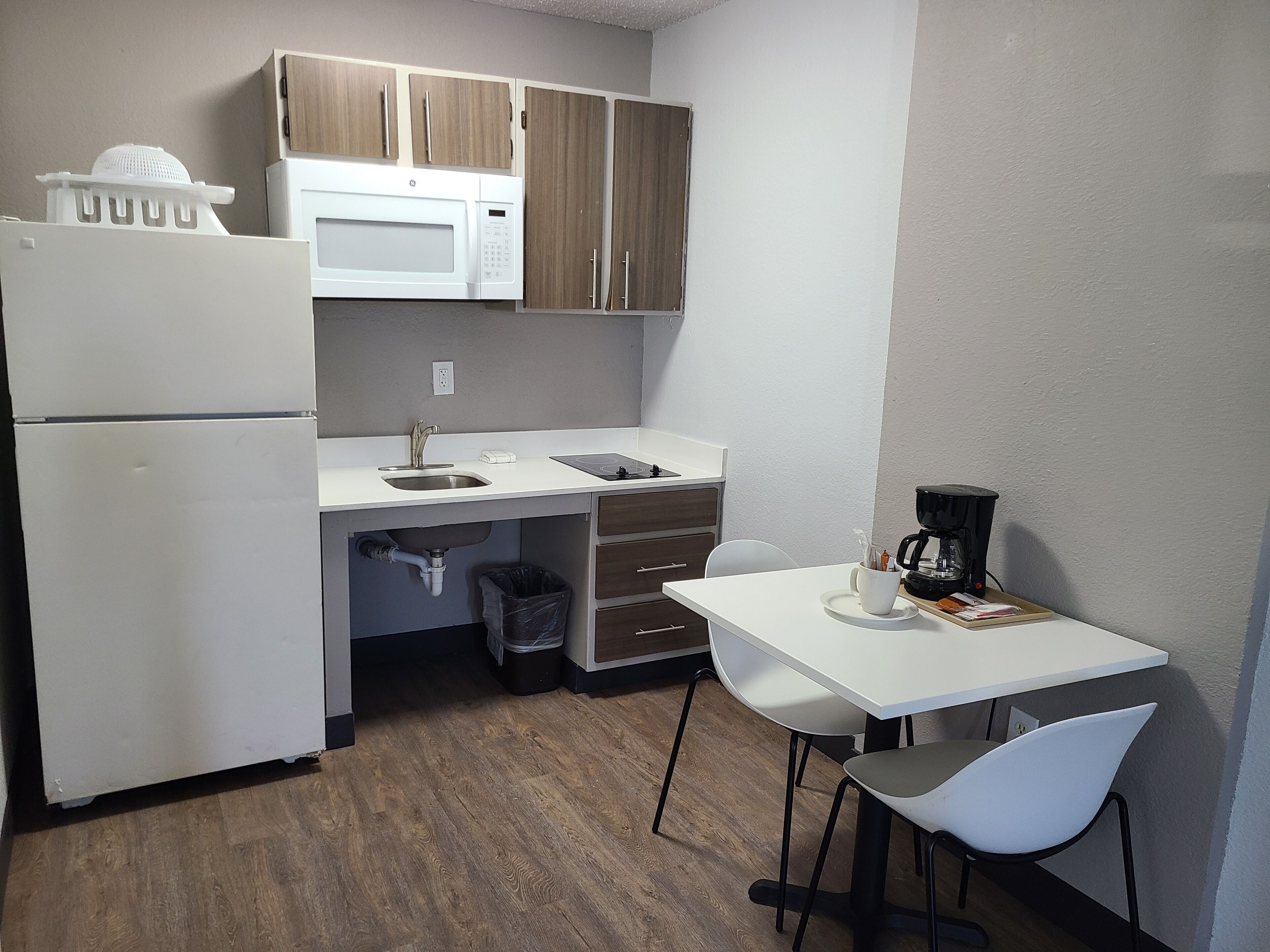 熨斗/熨衣板、免費無線上網、床單