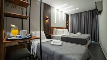 Phòng 3 Deluxe | 2 phòng ngủ, màn/rèm cản sáng, bàn ủi/dụng cụ ủi quần áo