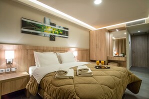 Blackout curtains, iron/ironing board, free WiFi - Argo Hotel (Piraeus)