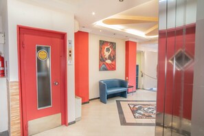 Sala de estar en el lobby