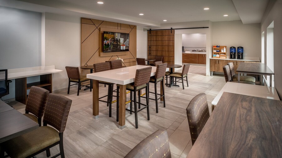 Holiday Inn Express Charleston-Kanawha City by IHG